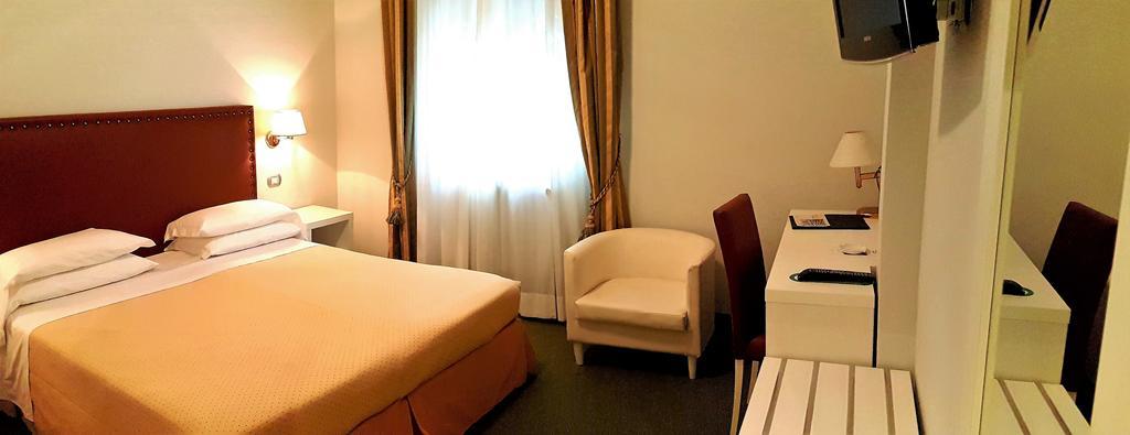 סנרמו Hotel Paradiso מראה חיצוני תמונה